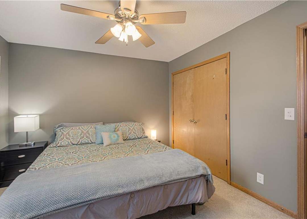 8718 Golden Lane — photo 4