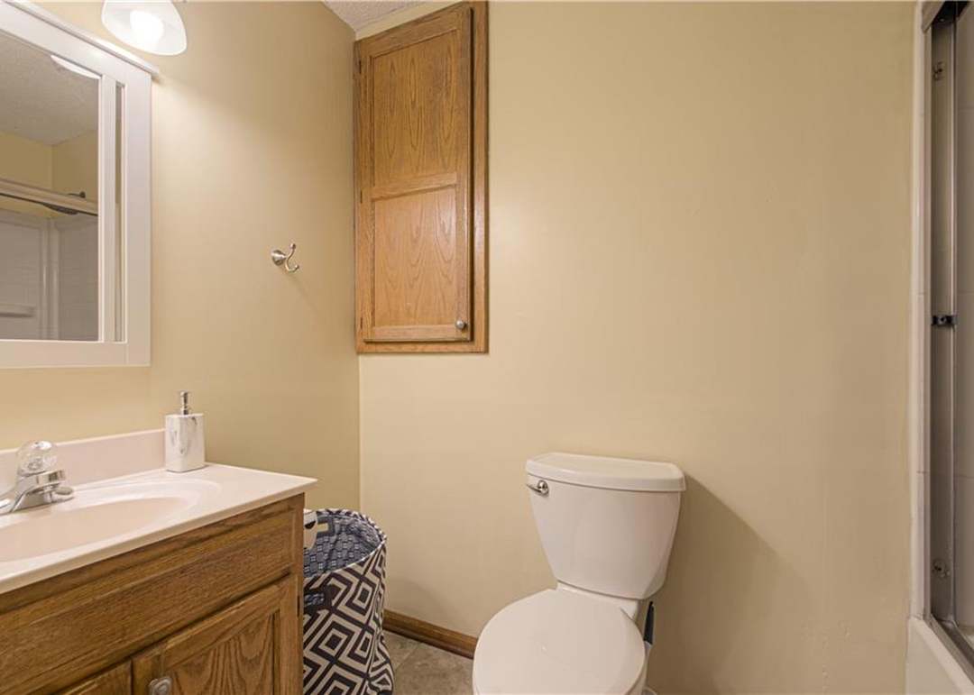 8718 Golden Lane — photo 20