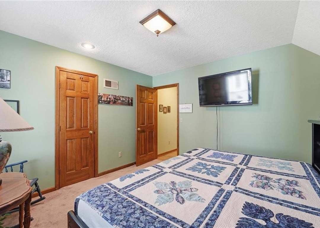 1204 SE 11th Street — photo 37