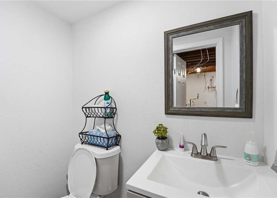 1204 SE 11th Street — photo 38