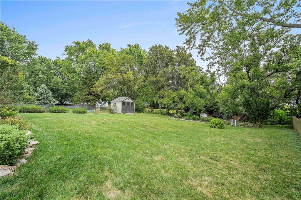613 S Park Drive — photo 31