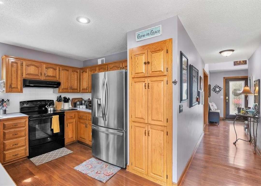 7508 W 156th Street — photo 6