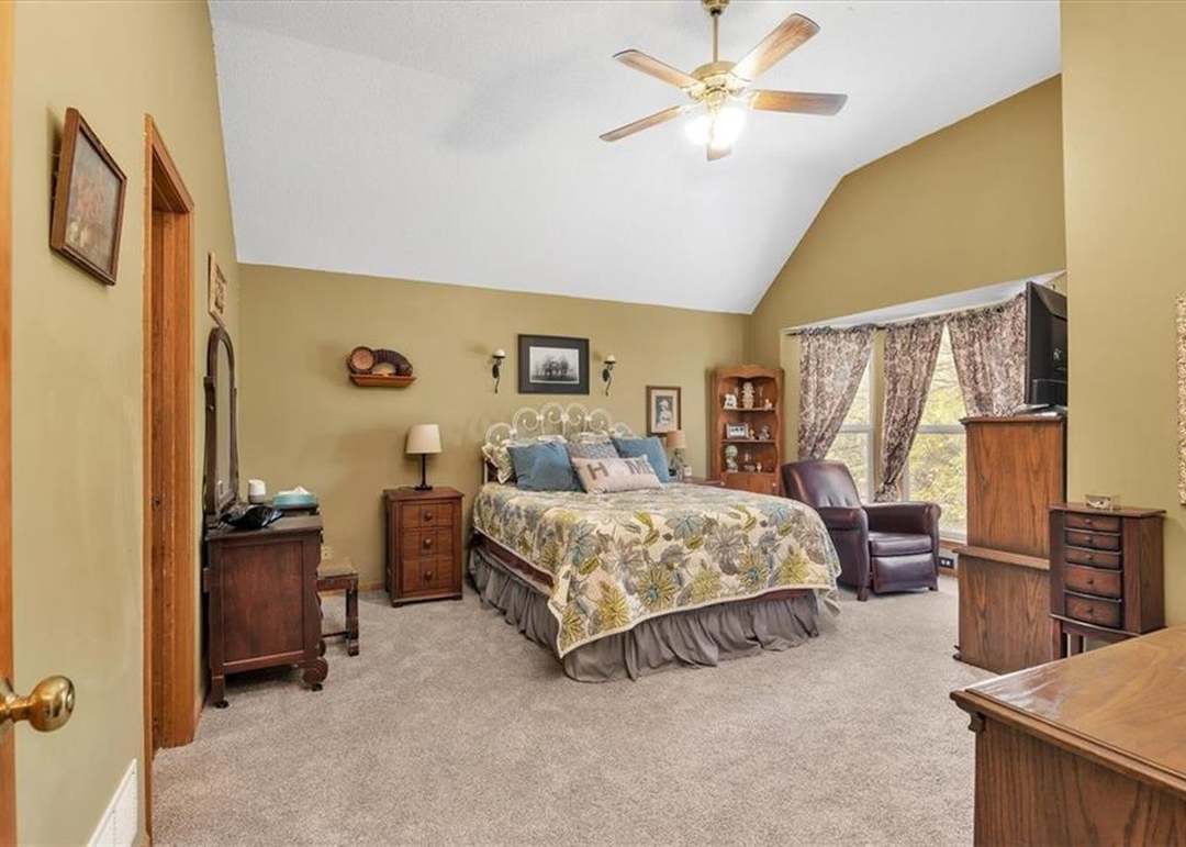 7508 W 156th Street — photo 18