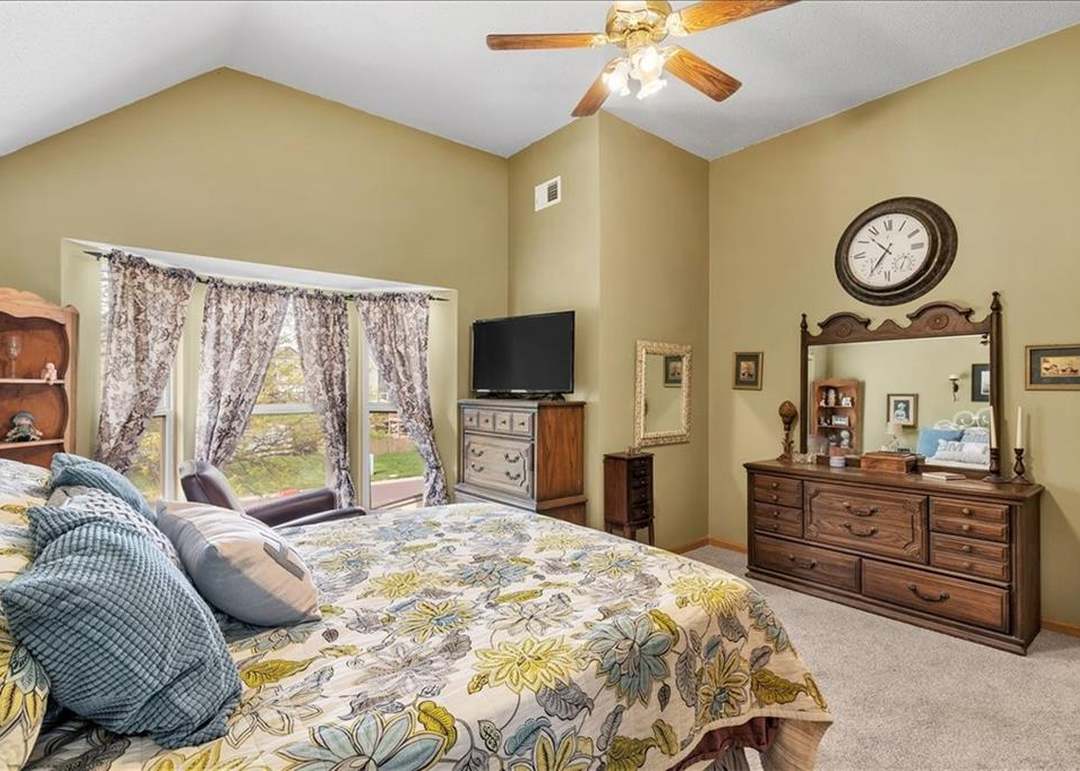7508 W 156th Street — photo 19