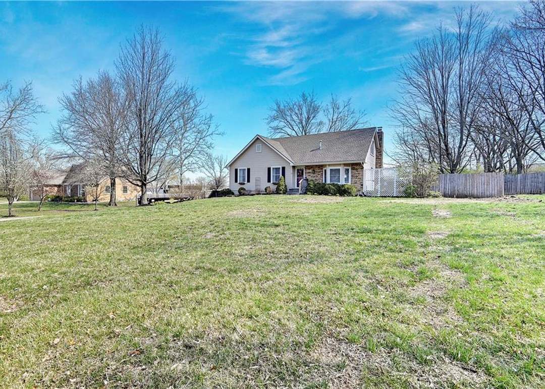 8187 Gleason Road — photo 8