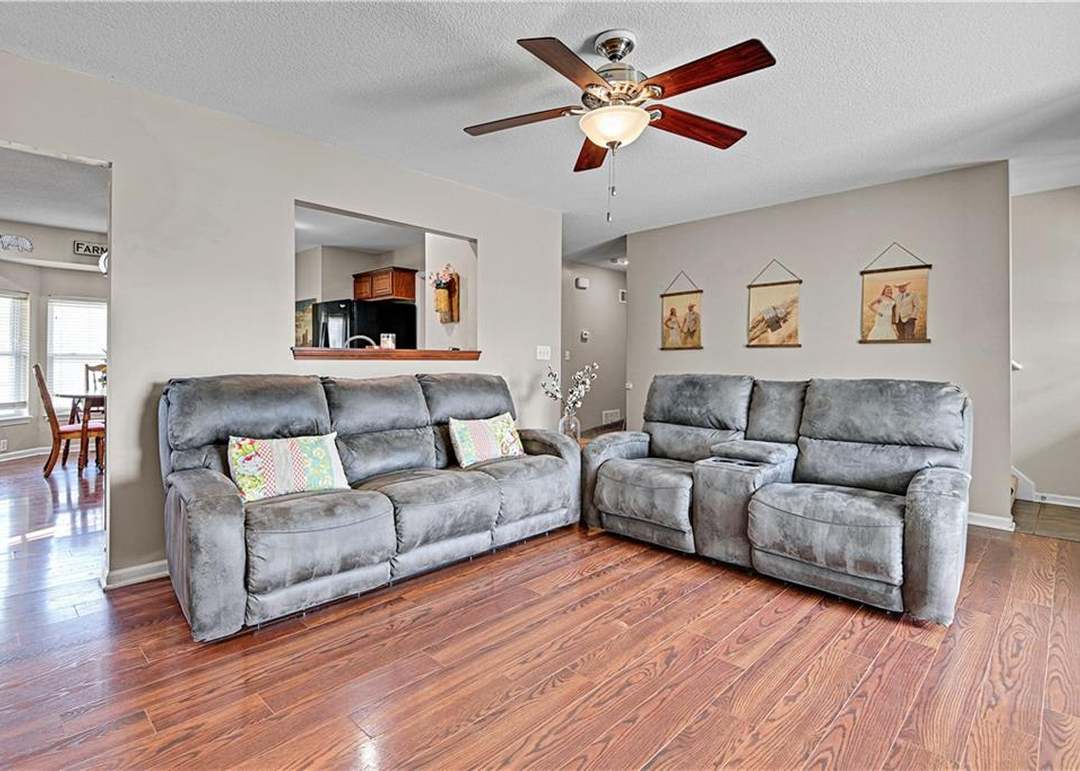 8187 Gleason Road — photo 11