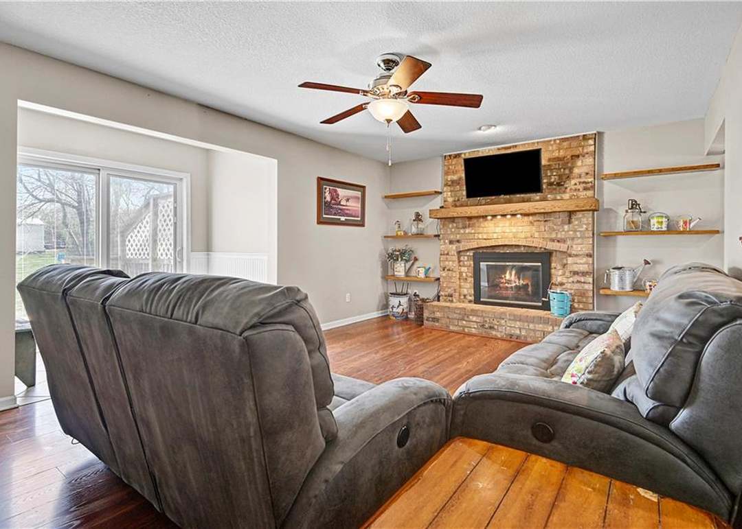 8187 Gleason Road — photo 12