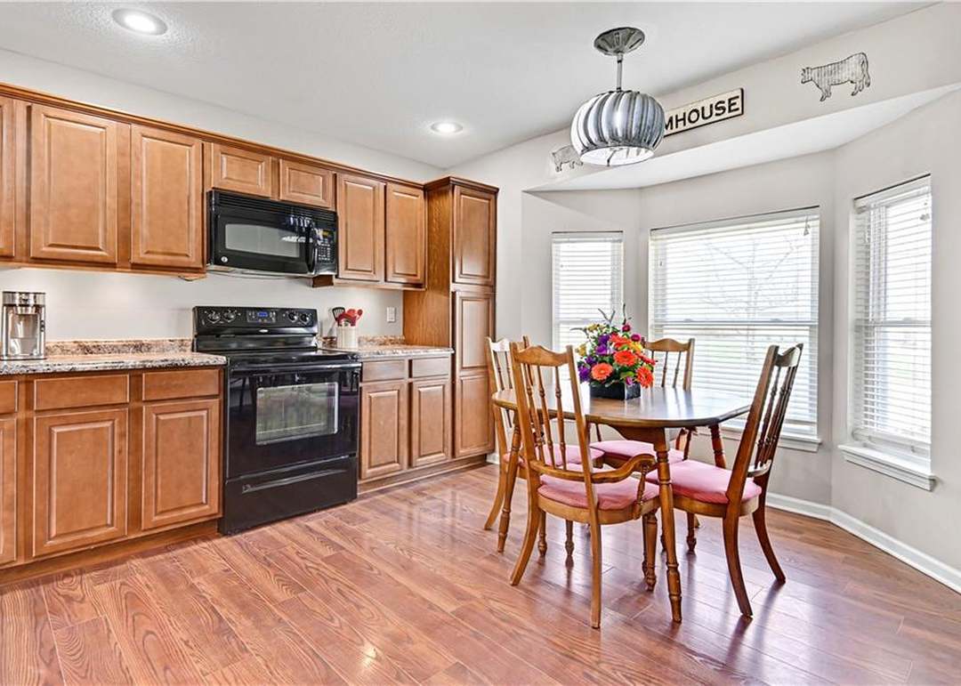 8187 Gleason Road — photo 15