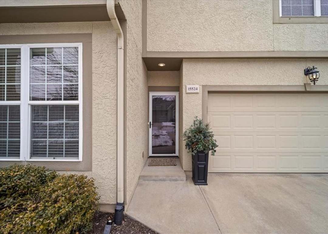 15524 W 61st Street — photo 8