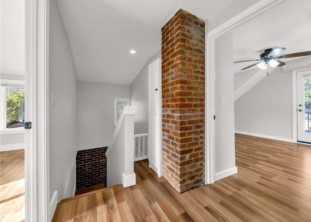 1509 S MAYWOOD Avenue — photo 7