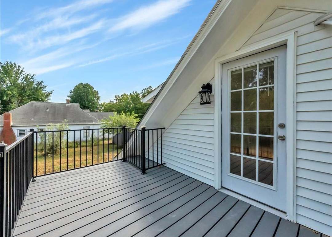 1509 S MAYWOOD Avenue — photo 9