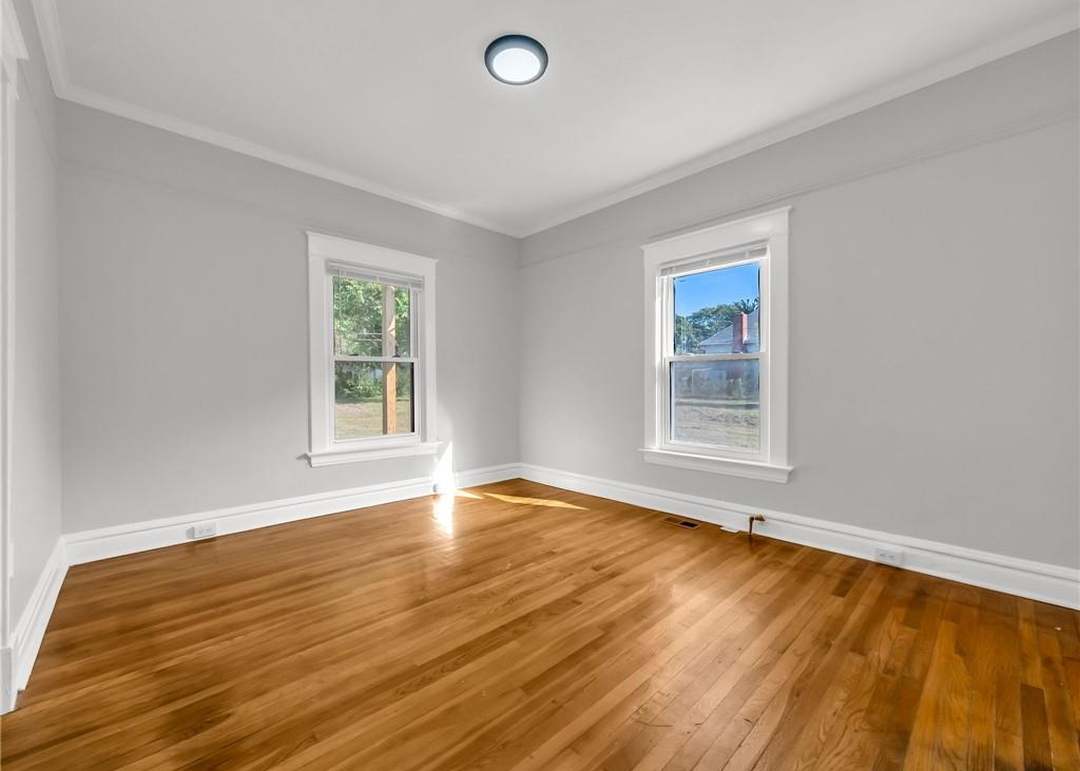 1509 S MAYWOOD Avenue — photo 11