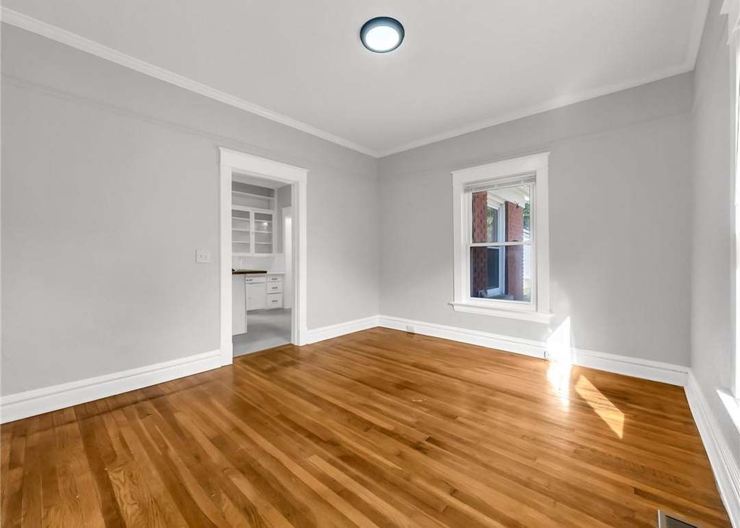 1509 S MAYWOOD Avenue — photo 12