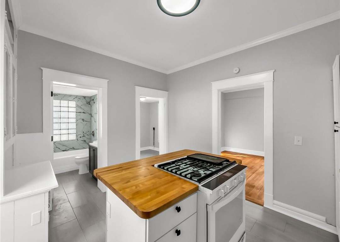 1509 S MAYWOOD Avenue — photo 15