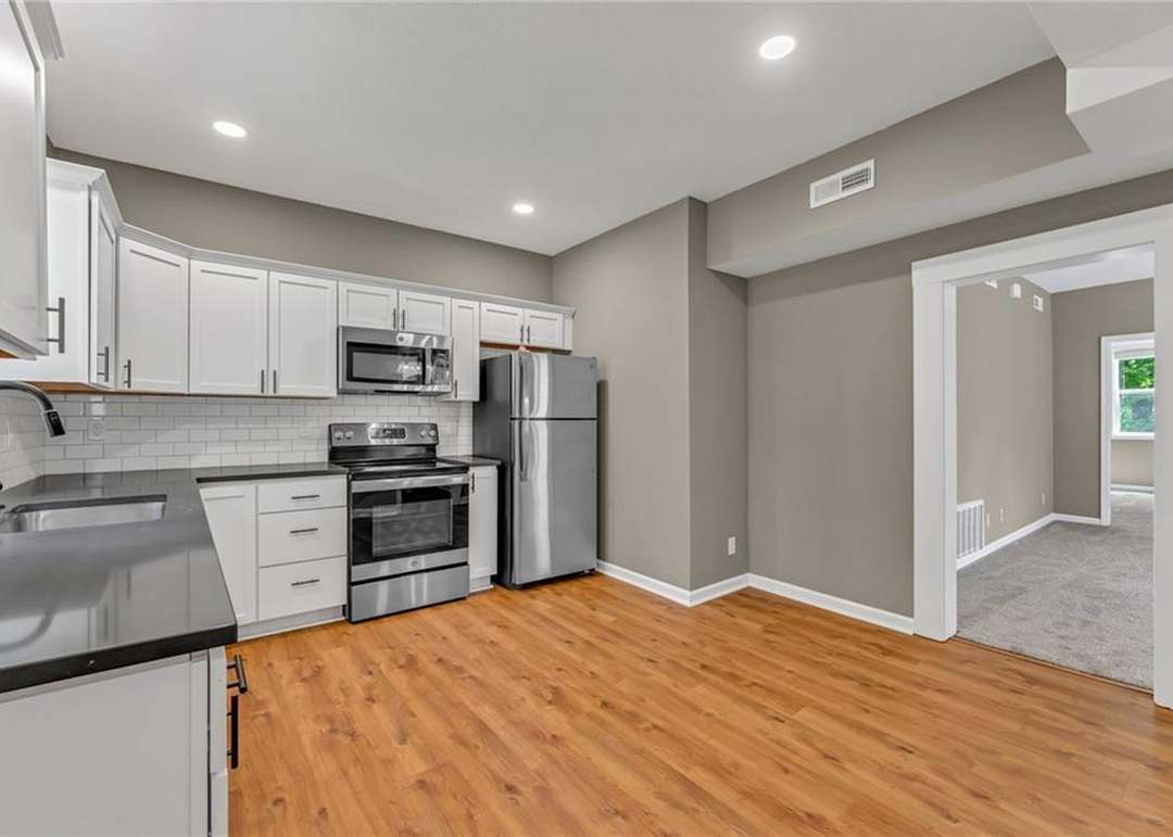 931 Fir Street — photo 6
