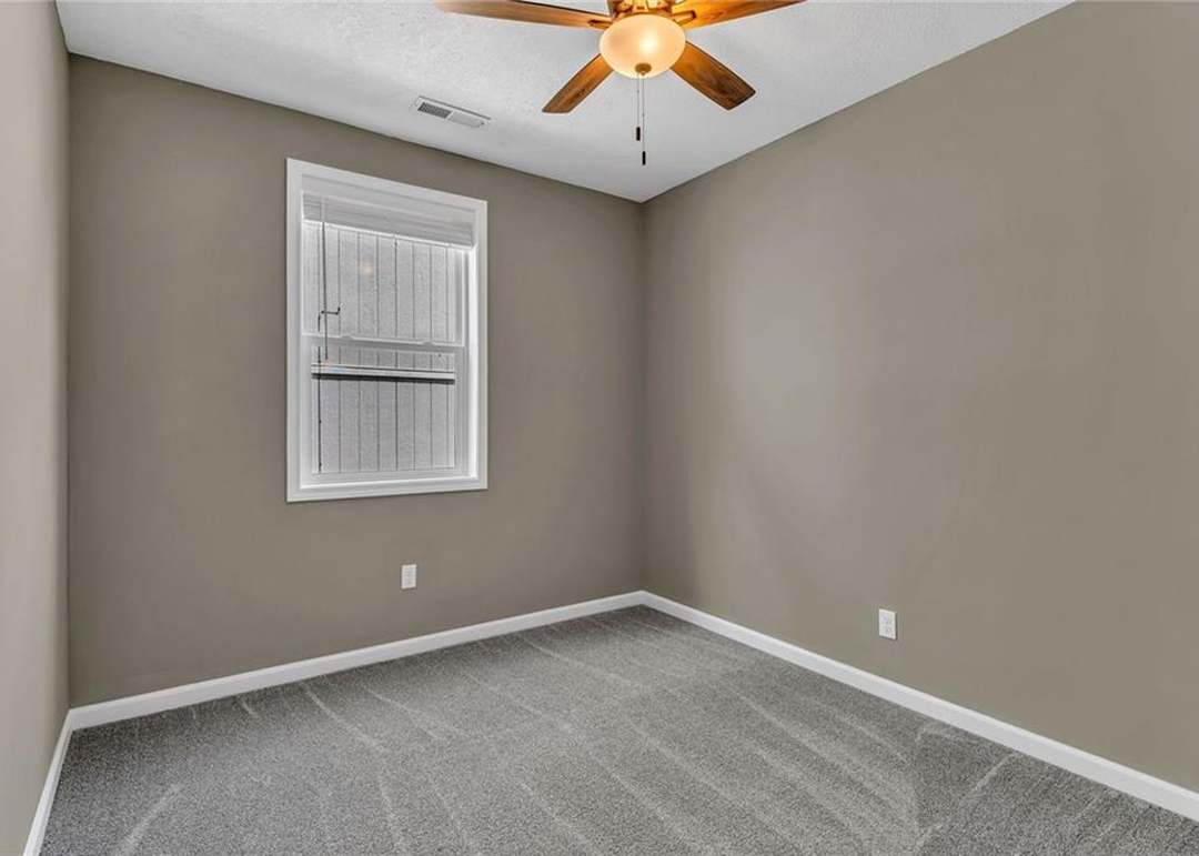 931 Fir Street — photo 12