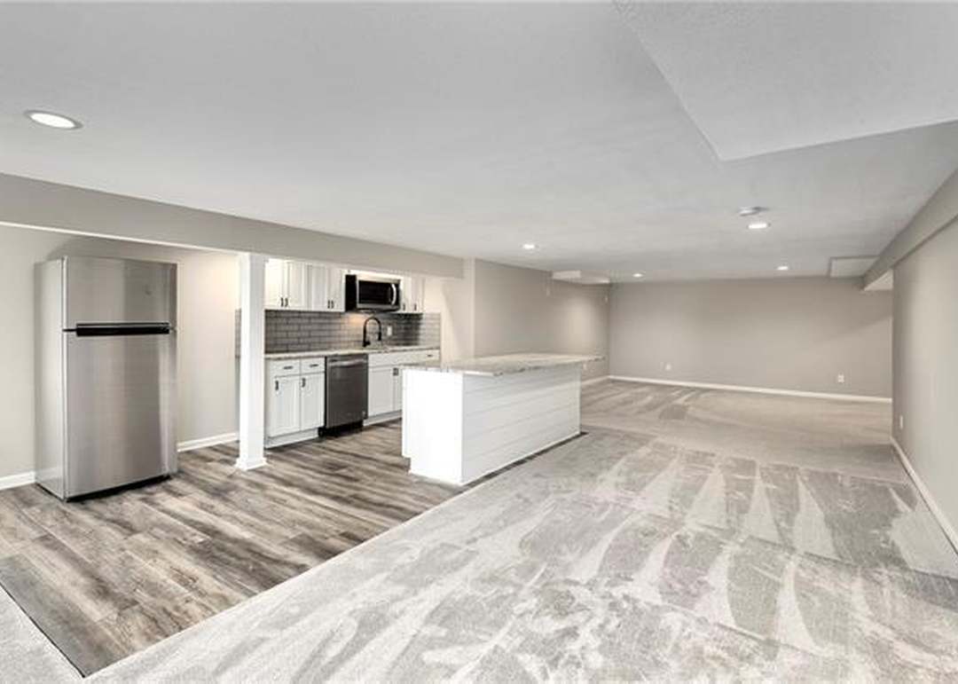1555 W Santa Fe Street — photo 31