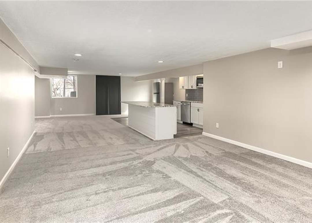 1555 W Santa Fe Street — photo 34