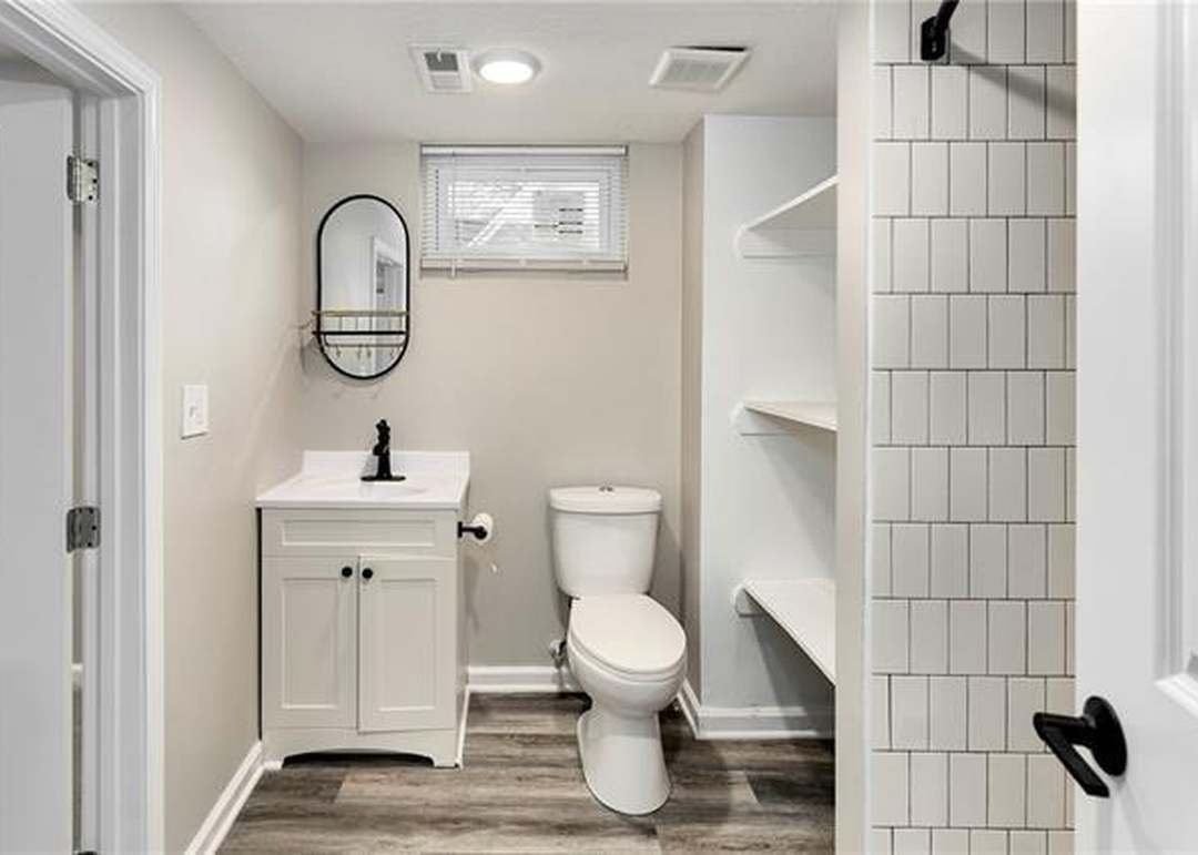 1555 W Santa Fe Street — photo 37