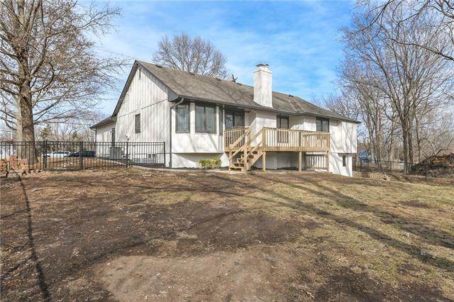 1555 W Santa Fe Street — photo 45