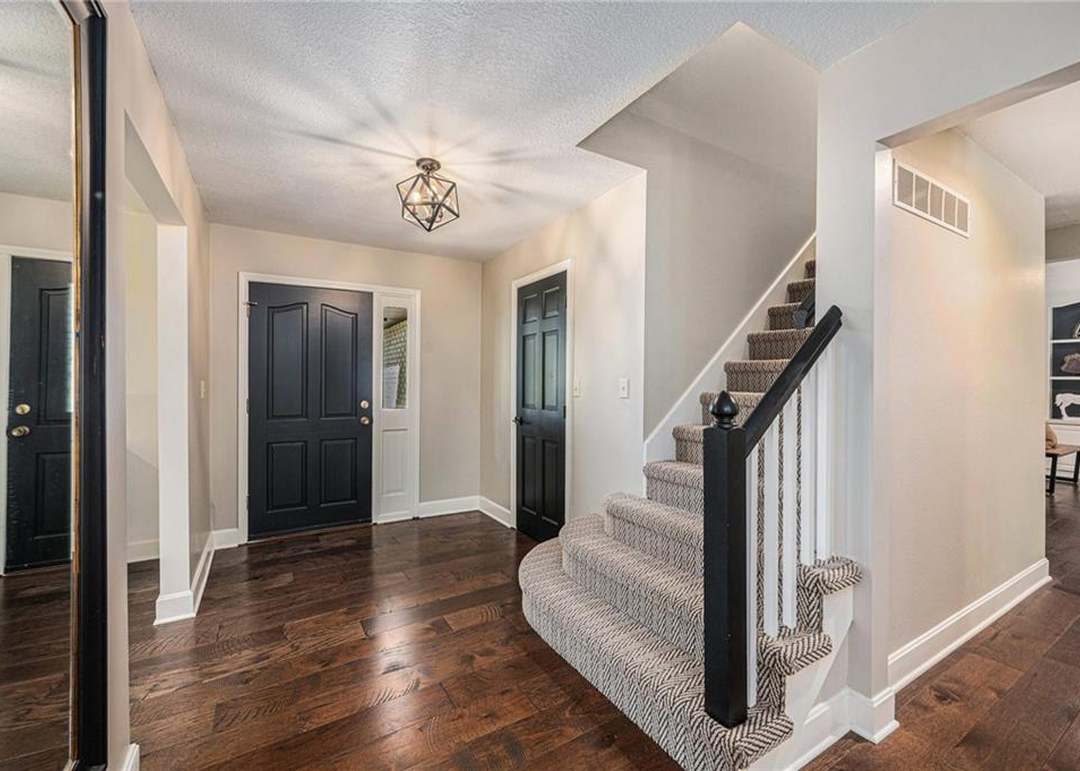 17607 Riverbend Road — photo 9