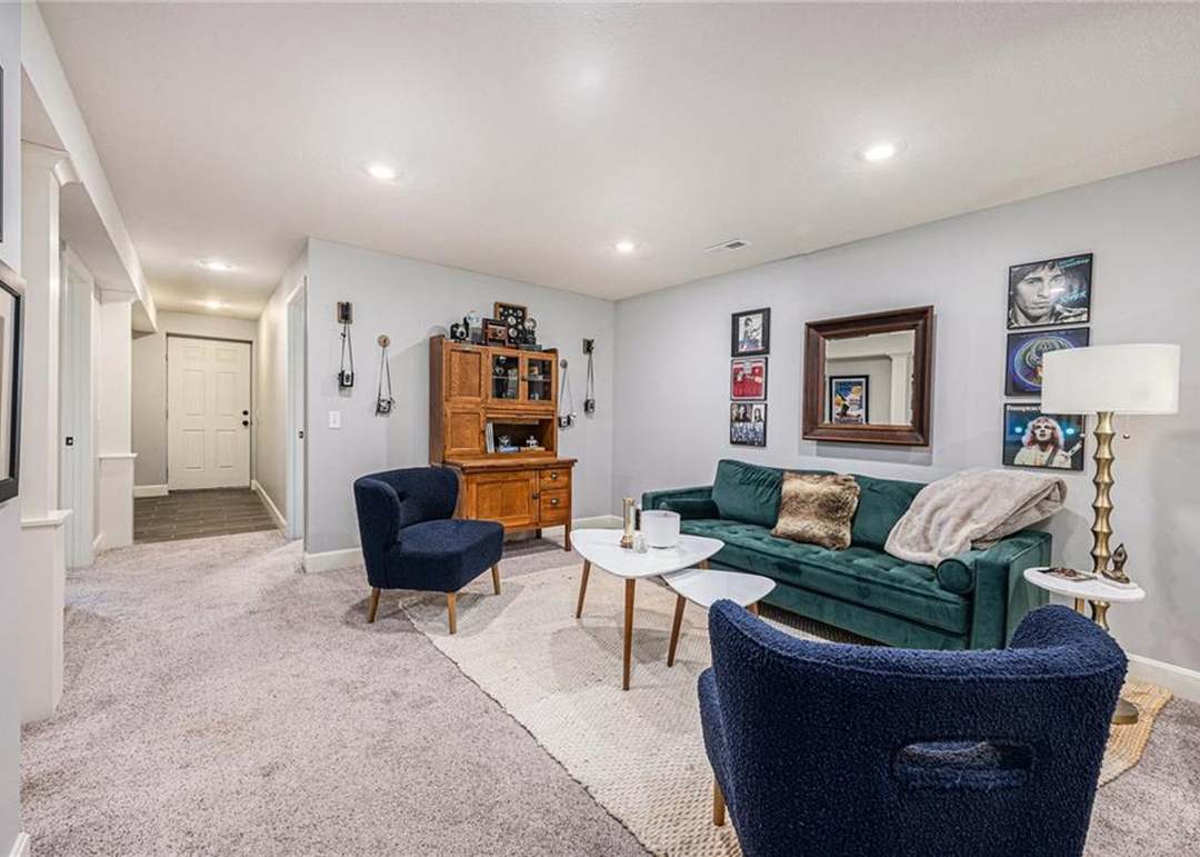 17607 Riverbend Road — photo 33