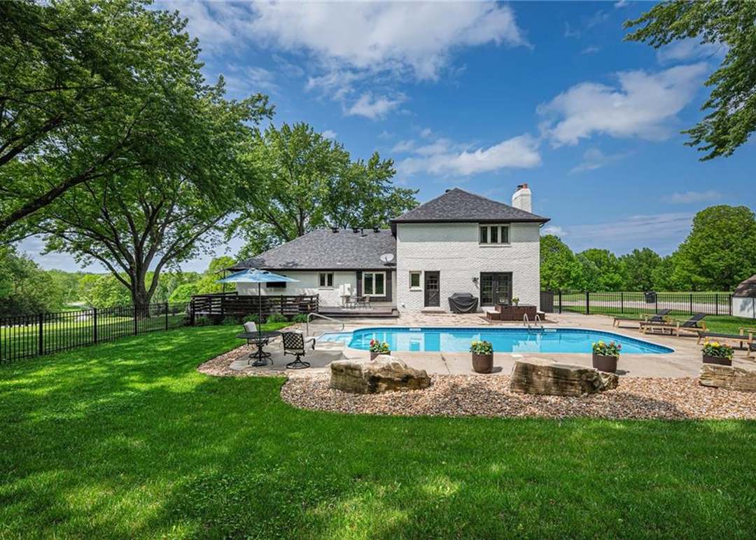 17607 Riverbend Road — photo 45