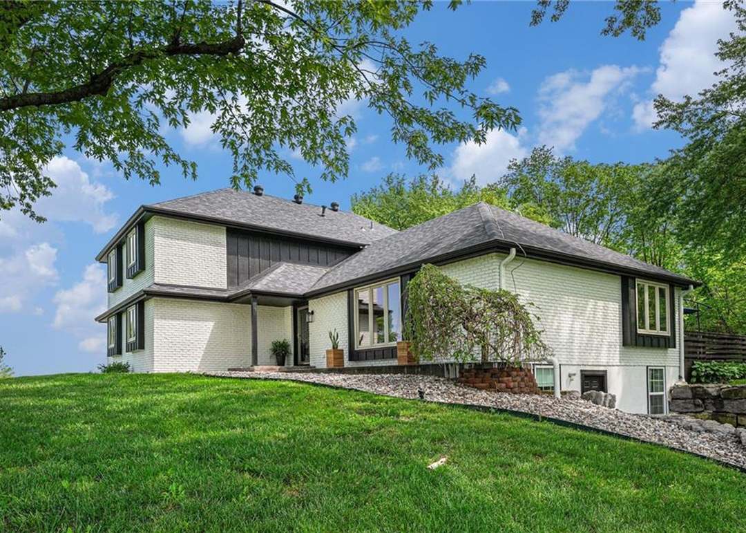 17607 Riverbend Road — photo 48