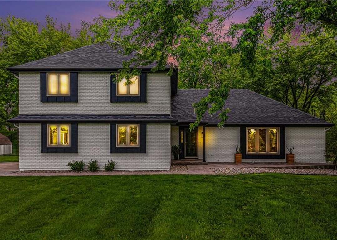 17607 Riverbend Road — photo 49