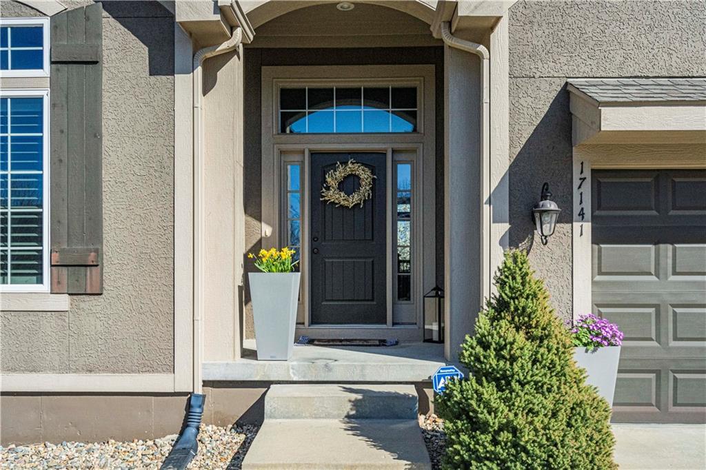 17141 S Bradley Drive — photo 32