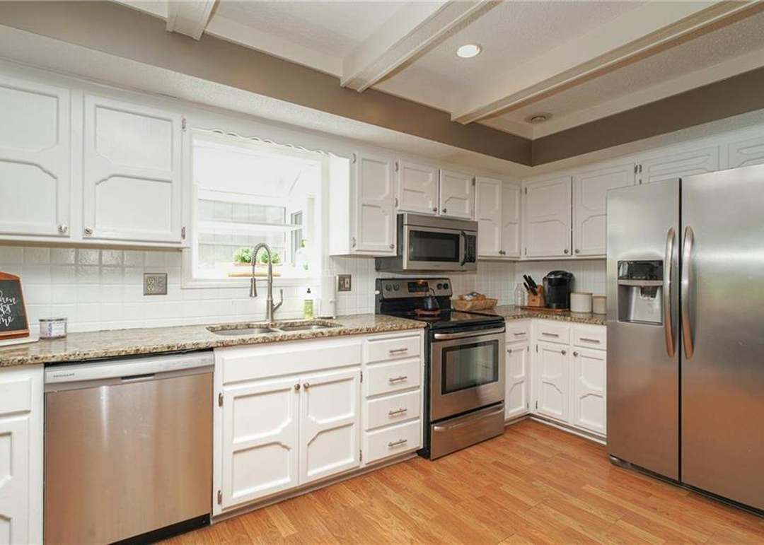 8007 PARK Street — photo 21