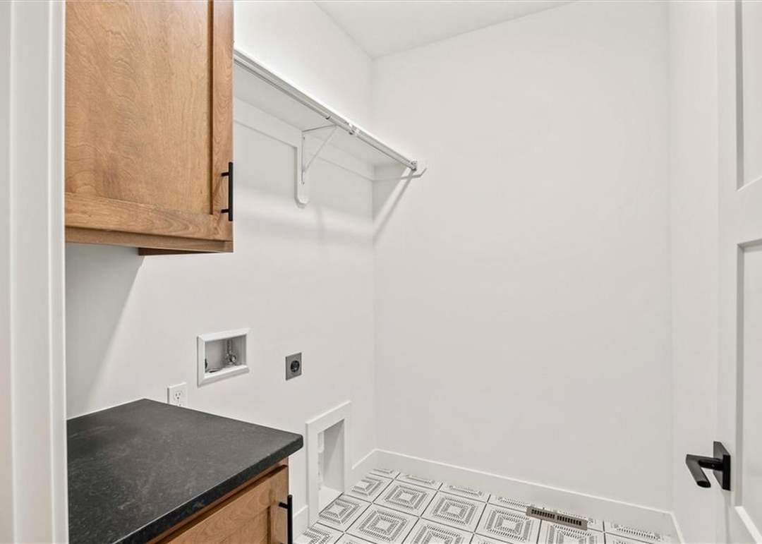 1319 Granton Lane — photo 30
