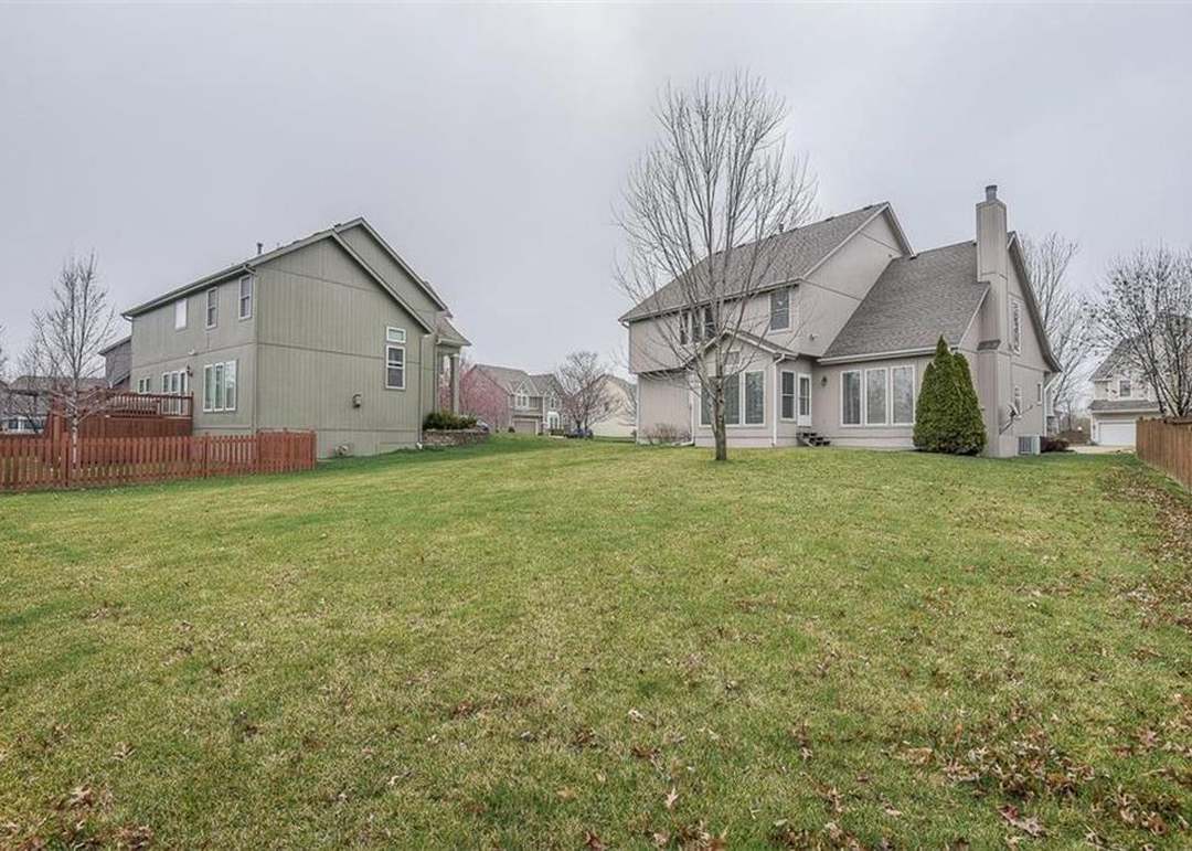 15570 S Bradley Drive — photo 6