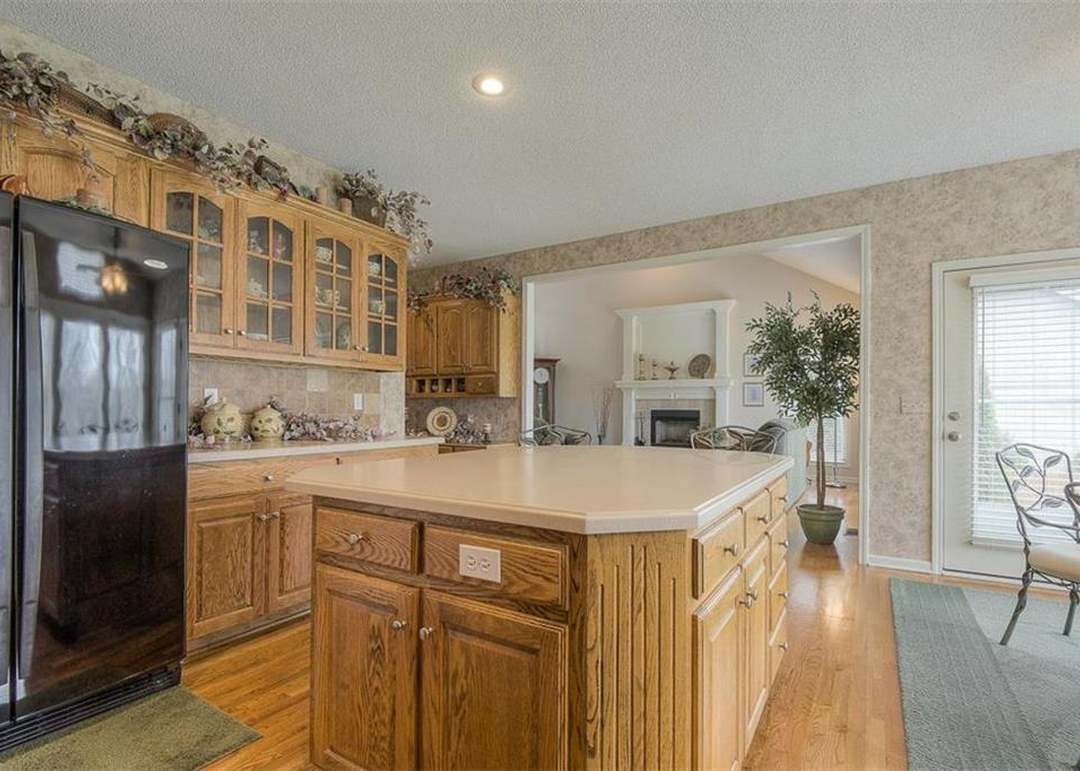 15570 S Bradley Drive — photo 13