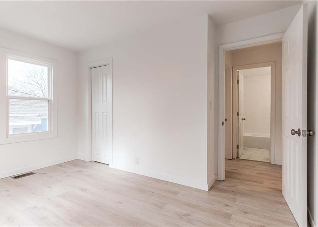 2904 Waverly Avenue — photo 16