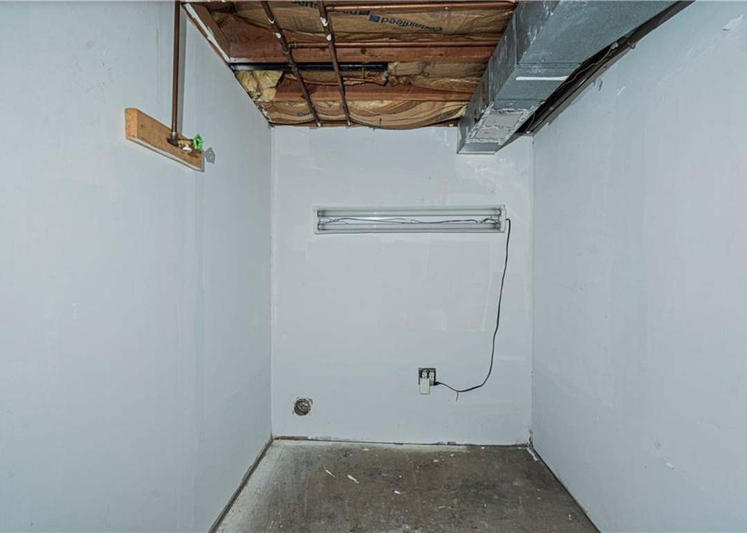 16204 Hight Avenue — photo 23