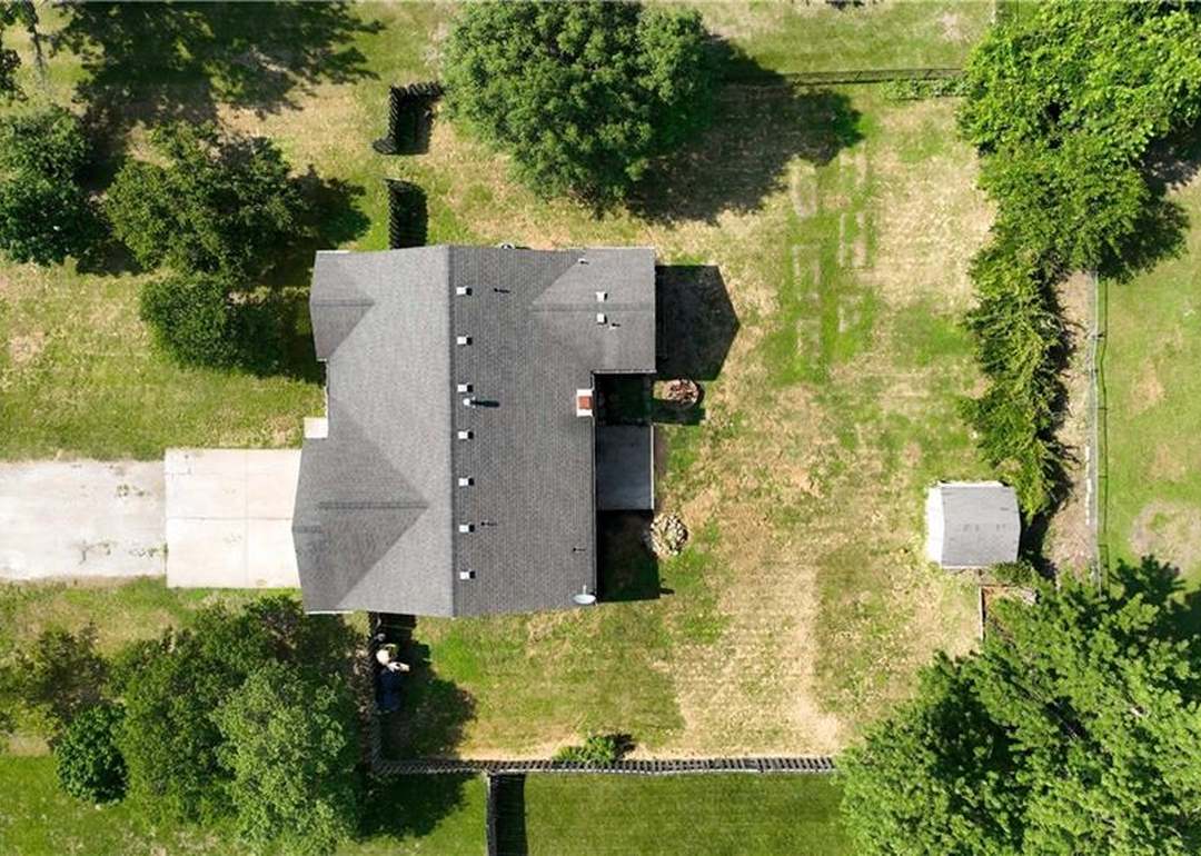 16204 Hight Avenue — photo 32