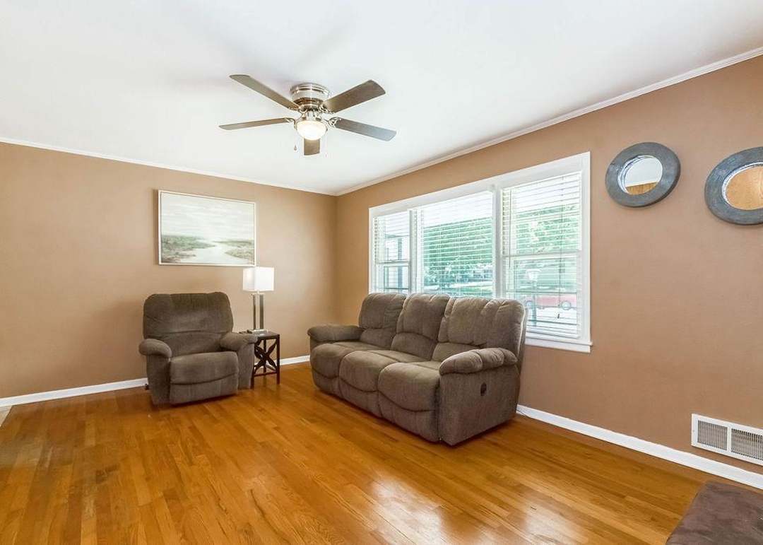 6510 Melrose Lane — photo 9