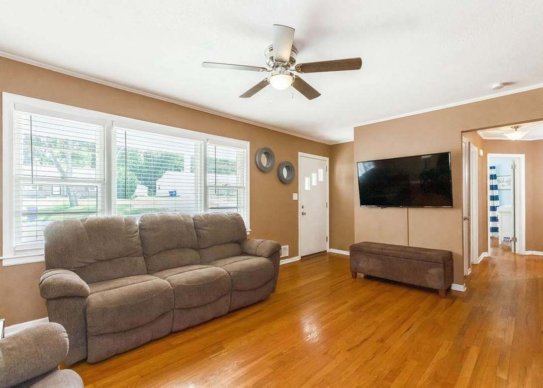 6510 Melrose Lane — photo 15