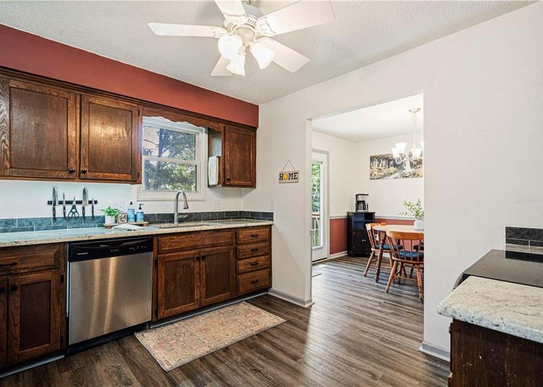 9935 W 60th Terrace — photo 2