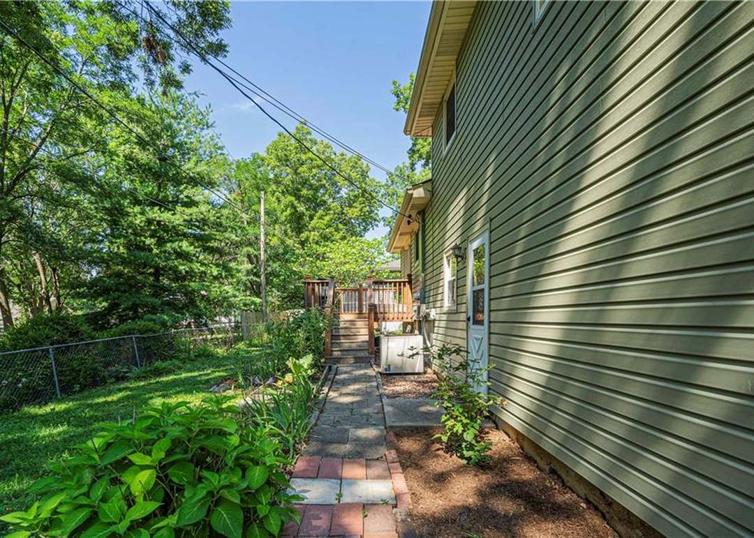 9935 W 60th Terrace — photo 27