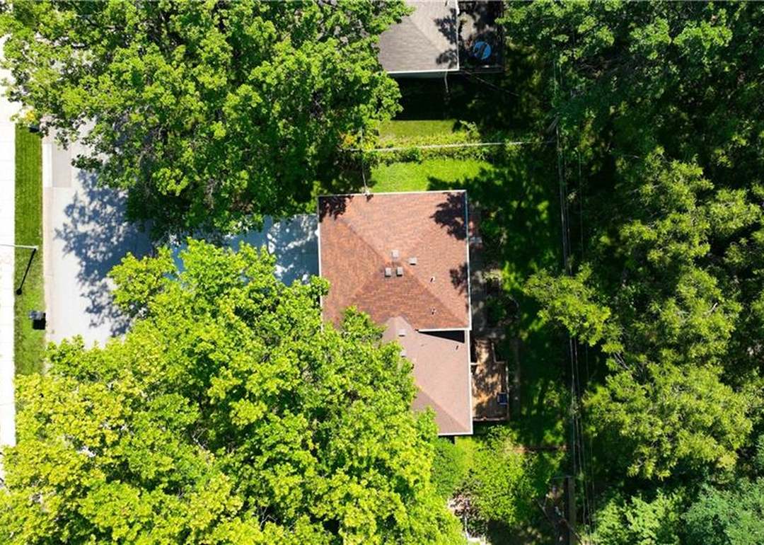 9935 W 60th Terrace — photo 33