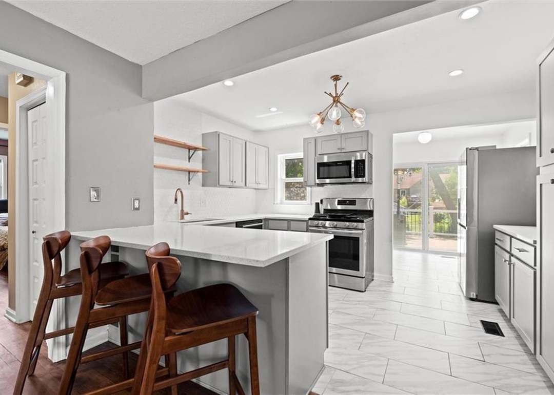 617 Thornton Street — photo 2