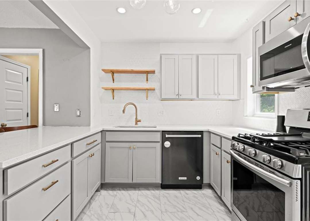 617 Thornton Street — photo 13