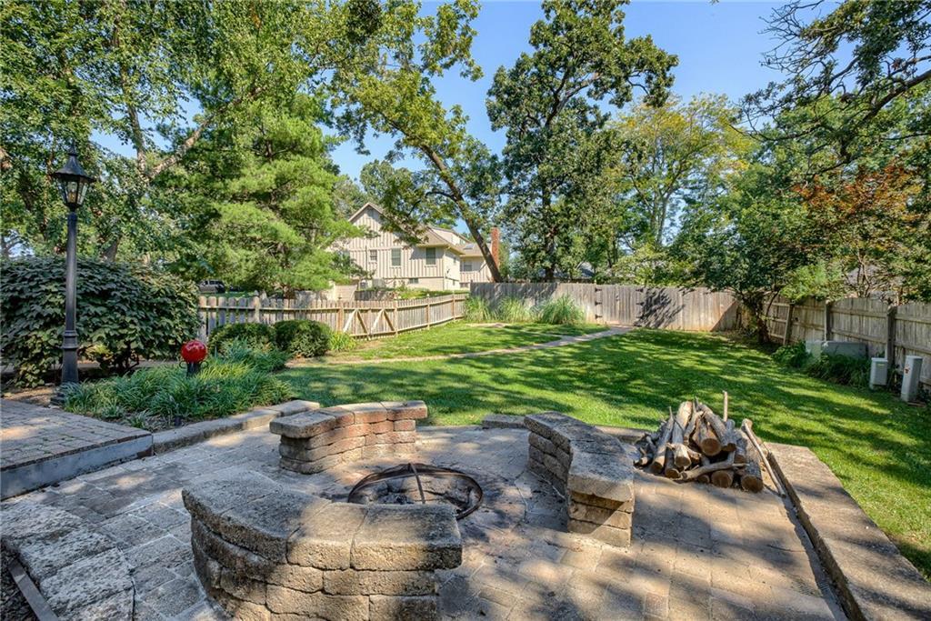 22 WYCKLOW Street — photo 34