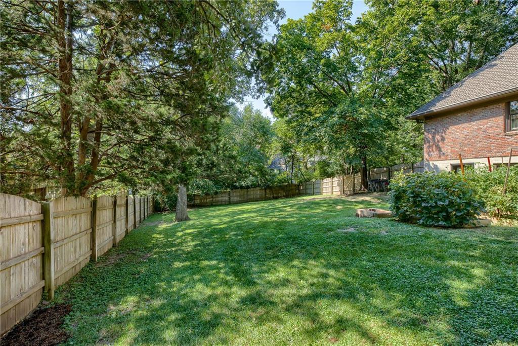 22 WYCKLOW Street — photo 35