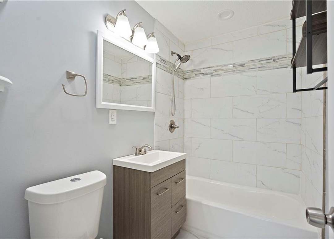 6021 Corona Avenue — photo 10