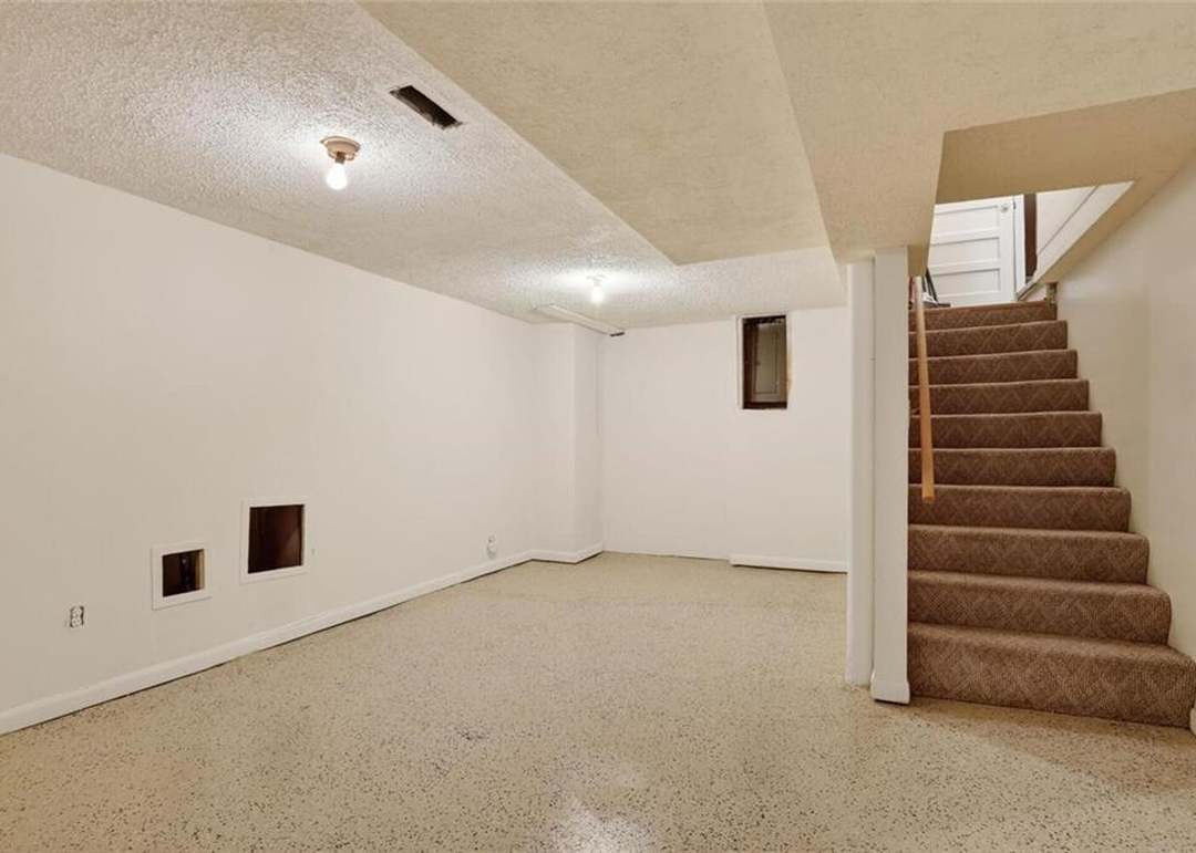 4011 N Bellefontaine Avenue — photo 3