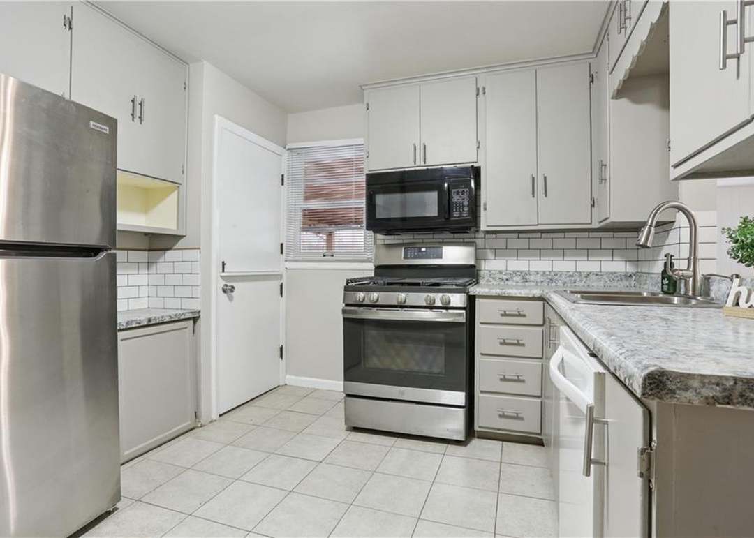 4011 N Bellefontaine Avenue — photo 12