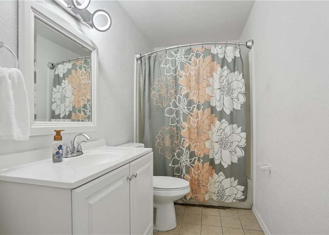 4011 N Bellefontaine Avenue — photo 22